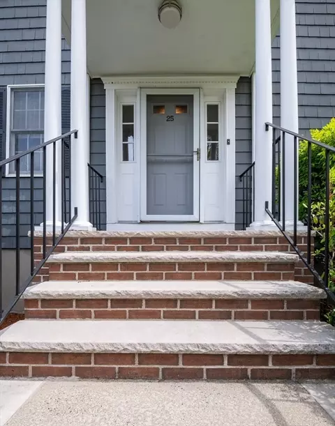 25 Ellen Rd, Stoneham, MA 02180 photo 5