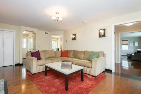 25 Ellen Rd, Stoneham, MA 02180 photo 10