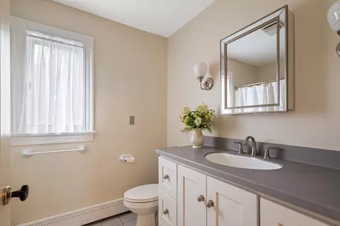 4 Harborview Rd, Hull, MA 02045 photo 25