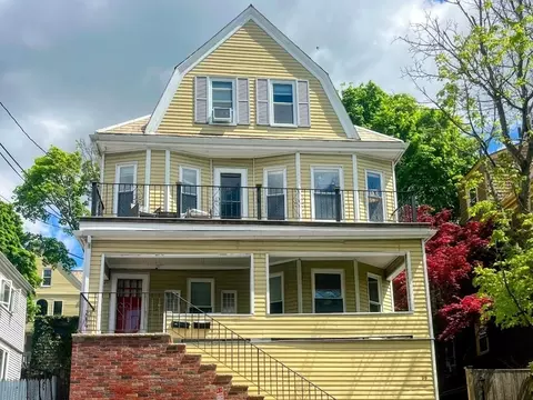 39 Whitman St, Somerville, MA 02144