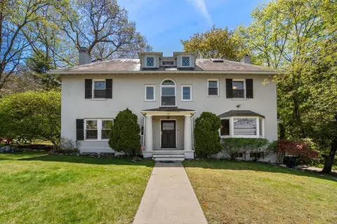 90 Hull St, Newton, MA 02458