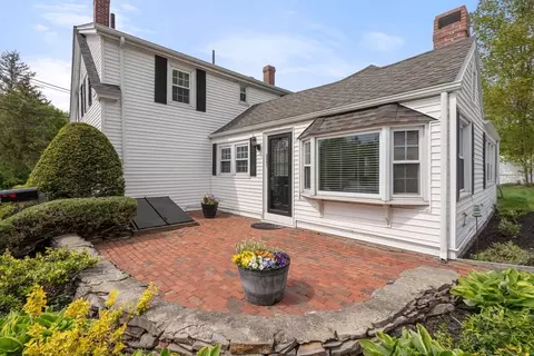 Exterior - 2067 Washington St, Canton, MA 02021 photo 5 of 8