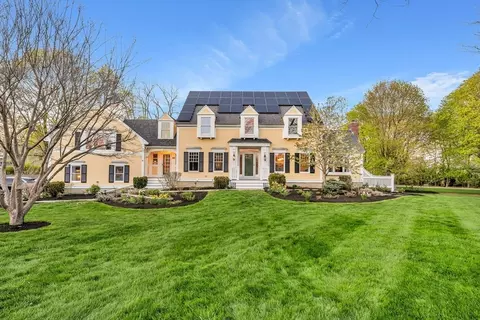 18 Ocean Ave, Newburyport, MA 01950