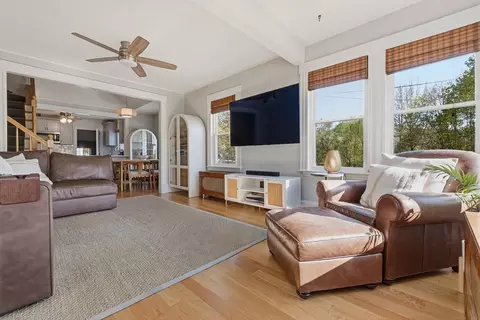 6 Adams St, Danvers, MA 01923 photo 13