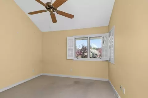 Bedroom - 404 Centre Ln #404, Walpole, MA 02081 photo 4 of 4