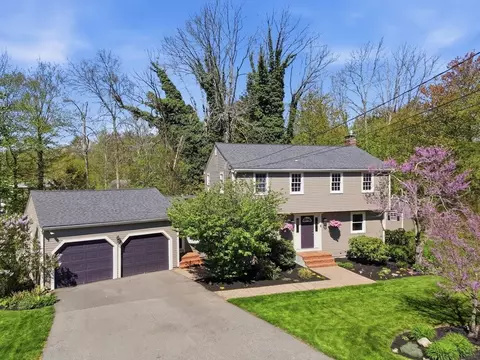 33 Whittier Dr, Scituate, MA 02066