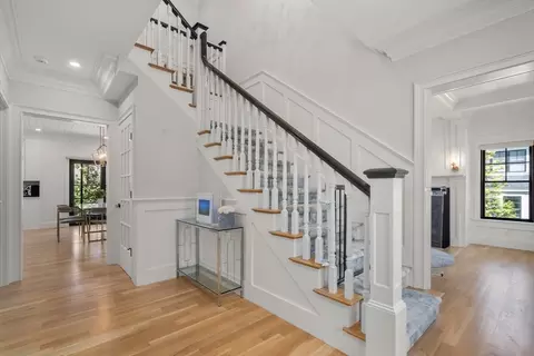 Entry Way - 7 Massasoit Rd, Wellesley, MA 02481 photo 1 of 5