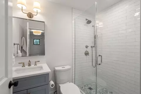 Bath - 7 Massasoit Rd, Wellesley, MA 02481 photo 6 of 7