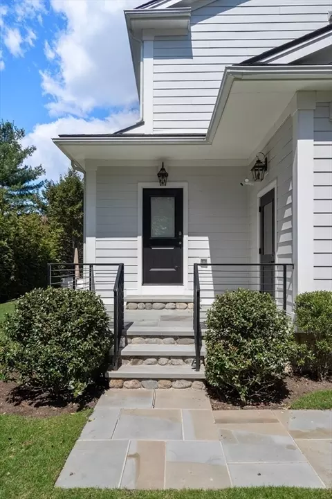 Exterior - 7 Massasoit Rd, Wellesley, MA 02481 photo 3 of 4