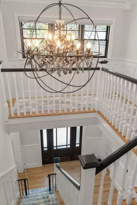 Entry Way - 7 Massasoit Rd, Wellesley, MA 02481 photo 5 of 5