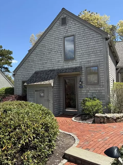22 Mid Iron Way #7509, Mashpee, MA 02649