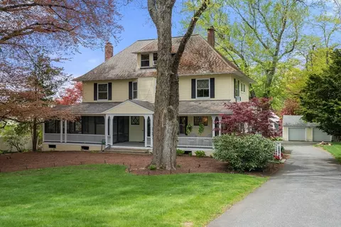 121 State St, Framingham, MA 01702