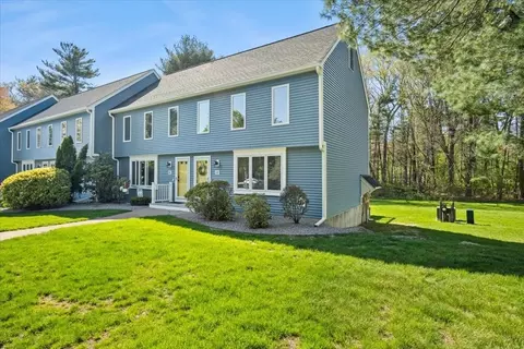 11 Village Way #F, Norton, MA 02766