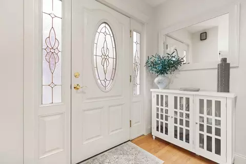 21 Buckingham Dr, Reading, MA 01867 photo 5