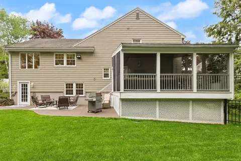 21 Buckingham Dr, Reading, MA 01867 photo 33