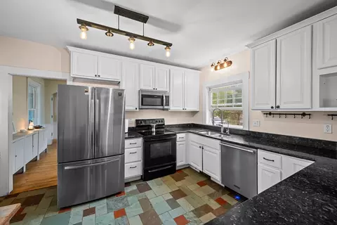 Kitchen - 10 Maple, Sturbridge, MA 01566 photo 1 of 2
