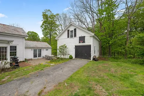 Exterior - 10 Maple, Sturbridge, MA 01566 photo 8 of 9