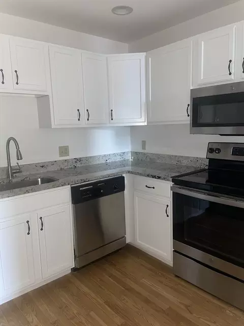 170 Oxford St #504, Lynn, MA 01901