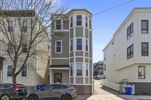 419 E 3rd St, Boston, MA 02127