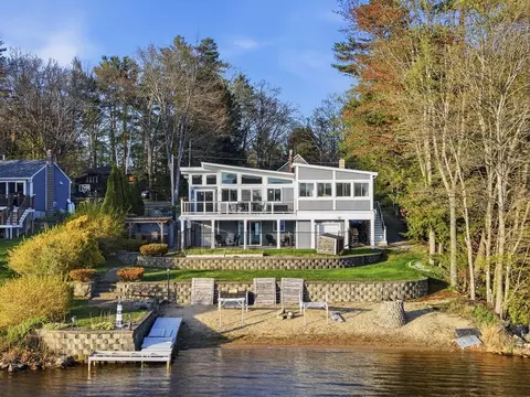 21 Spruce Dr, Ashburnham, MA 01430
