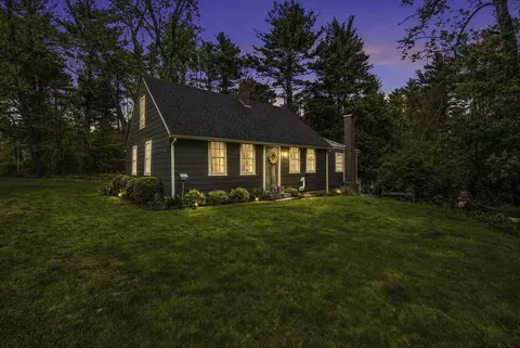 238 South St, Douglas, MA 01516