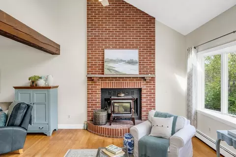 399 Wethersfield St, Rowley, MA 01969 photo 7