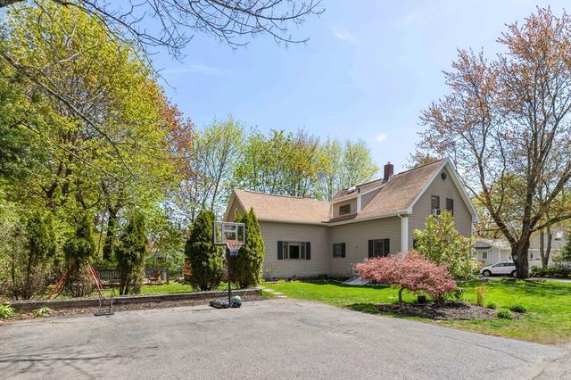 69 Highland Ave, Mansfield, MA 02048