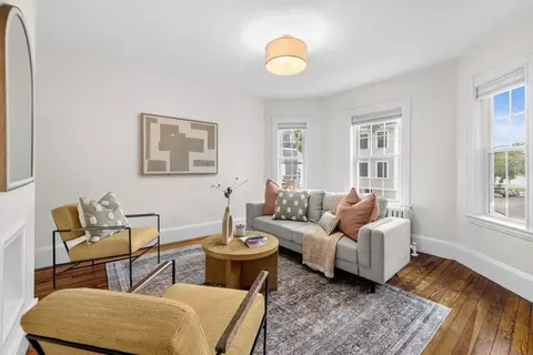 458 E 8th St #1, Boston, MA 02127
