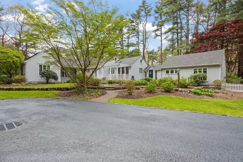 908 Main St, Norwell, MA 02061