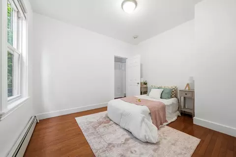 Bedroom - 166 Chestnut St #1, Brookline, MA 02445 photo 4 of 8