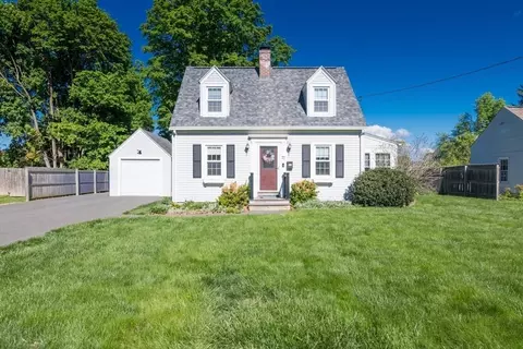77 Lindbergh Blvd, Westfield, MA 01085