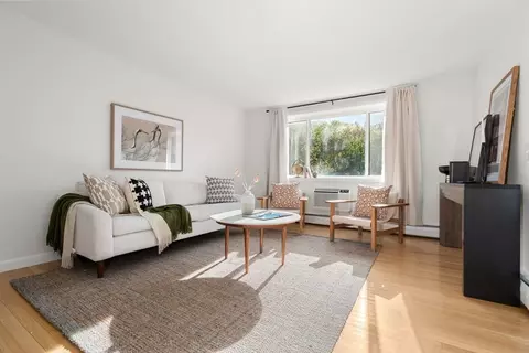 205 Kent St #48, Brookline, MA 02446