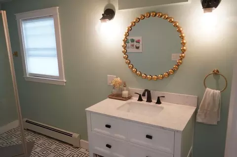 Bath - 96 Wompatuck Rd, Hingham, MA 02043 photo 1 of 1