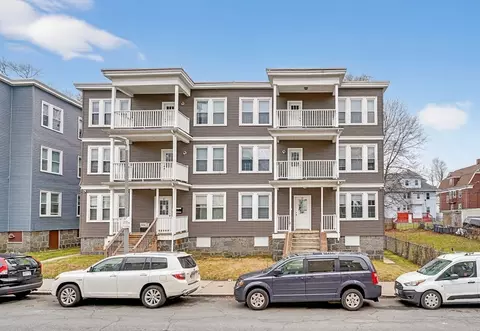 19 Hosmer St, Mattapan, MA 02126