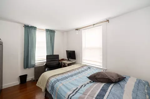 Bedroom - 30 Addison St, Gloucester, MA 01930 photo 3 of 6
