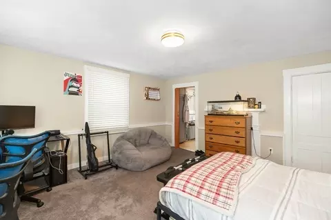 Bedroom - 30 Addison St, Gloucester, MA 01930 photo 4 of 6
