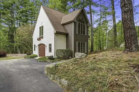 Exterior - 179 South St, Upton, MA 01568 photo 3 of 14