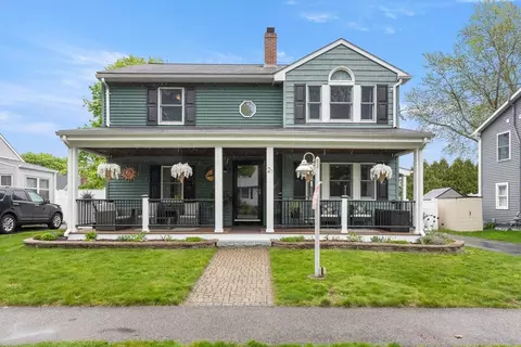 21 Leggs Hill Rd, Marblehead, MA 01945
