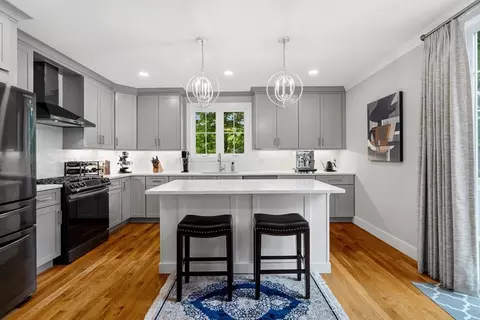 26 Neponset Ave #26, Boston, MA 02131