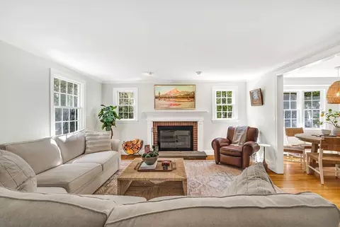 101 Bird St, Needham, MA 02492 photo 15