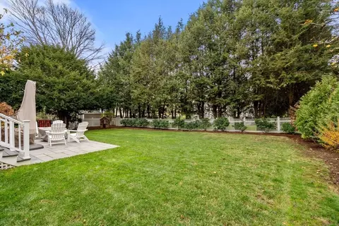 101 Bird St, Needham, MA 02492 photo 3