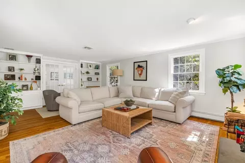 101 Bird St, Needham, MA 02492 photo 14