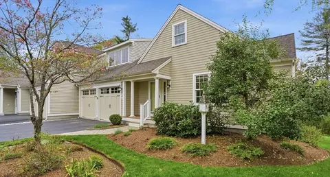 17 Hannah Brook Waye #9, Marshfield, MA 02050