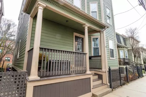 8 Spring Garden St #2, Boston, MA 02115