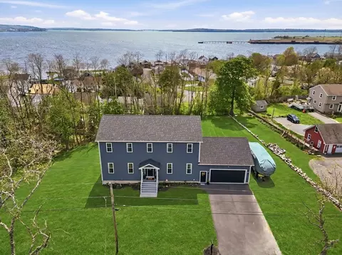 57 Oneil Rd, Somerset, MA 02725