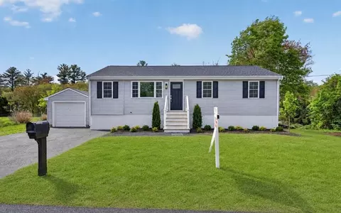 198 Dunbar St, Taunton, MA 02780