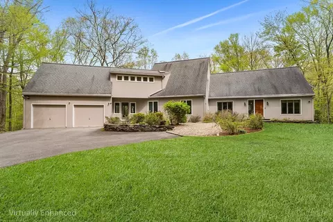 320 Nagog Hill Rd, Acton, MA 01720