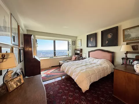 Bedroom - 65 E India Row #PHF, Boston, MA 02110 photo 1 of 2