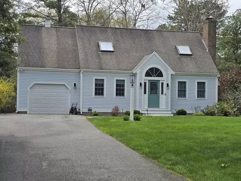 66 Bog River Bnd, Mashpee, MA 02649 photo 2