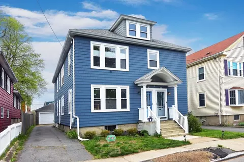 10 Geneva St #10, Salem, MA 01970